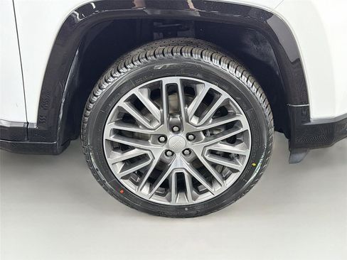 Used 2023 Jeep Compass Limited w/ Elite Group AWD/4WD image 36