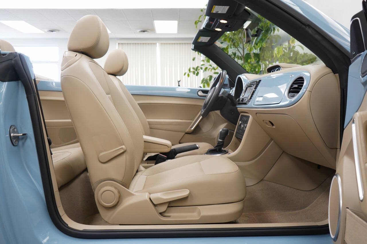 Used 2015 Volkswagen Beetle TDI FWD image 79