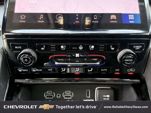 Used 2022 Jeep Grand Cherokee Limited w/ Luxury Tech Group II AWD/4WD image 21