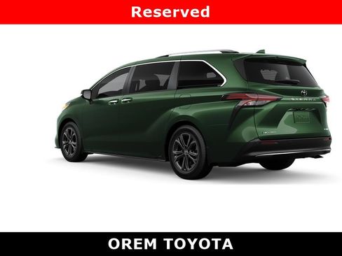 New 2026 Toyota Sienna Platinum image 6