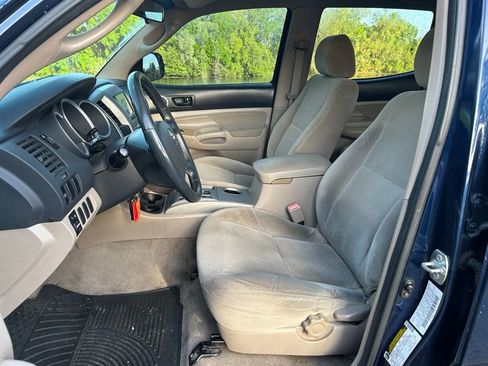 Used 2007 Toyota Tacoma PreRunner image 14