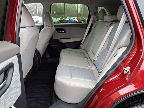 Certified 2023 Nissan Rogue SV AWD/4WD image 11