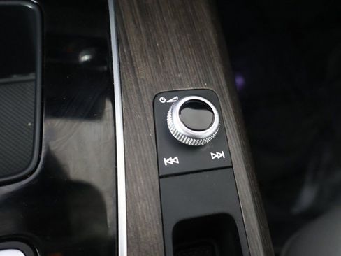 Used 2022 Audi Q5 2.0T Premium image 46