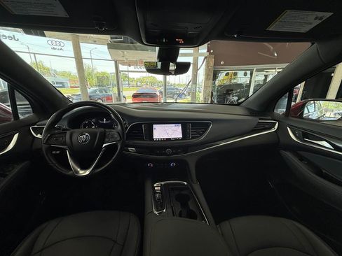 Used 2024 Buick Enclave Premium image 44