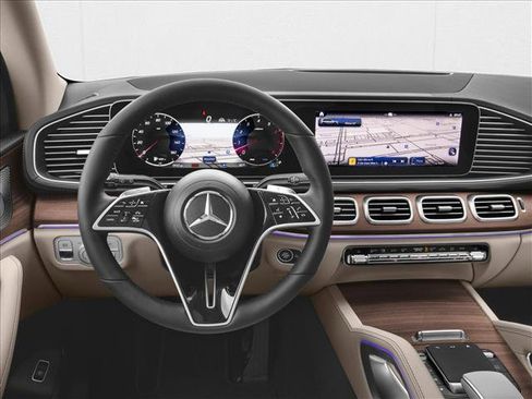 New 2026 Mercedes-Benz GLS 450 4MATIC image 4