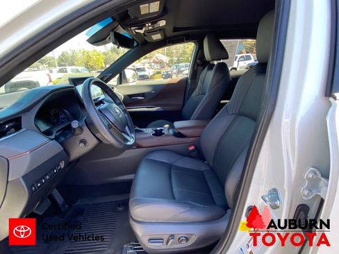 Certified 2021 Toyota Venza Limited AWD/4WD image 31