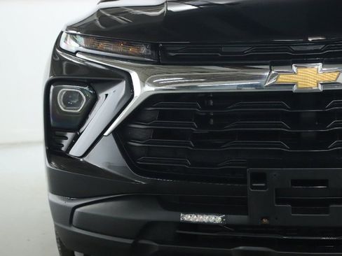 Used 2024 Chevrolet TrailBlazer LS FWD image 7