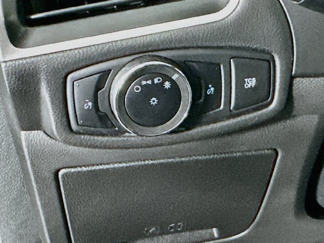 Used 2024 Ford Edge SEL AWD/4WD image 12