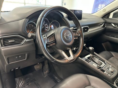 Used 2020 MAZDA CX-5 Touring image 17