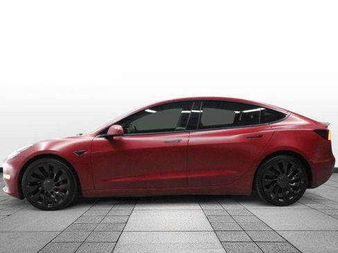 Used 2022 Tesla Model 3 Performance image 4