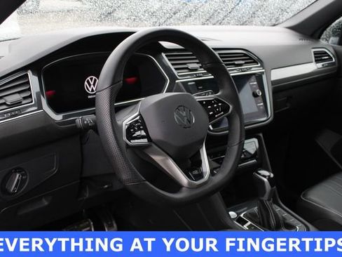 Certified 2023 Volkswagen Tiguan SE R-Line image 2