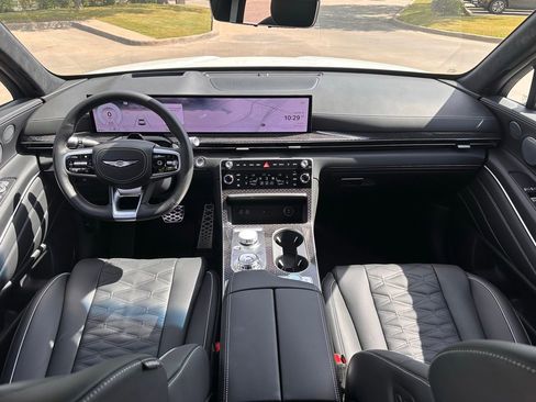 Used 2026 Genesis GV80 3.5T e-SC image 23