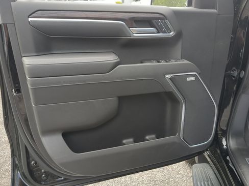 New 2026 GMC Sierra 1500 SLT w/ SLT Premium Package RWD image 23
