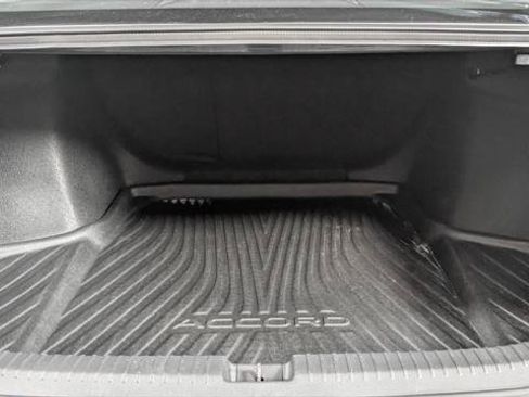 Used 2024 Honda Accord EX image 19