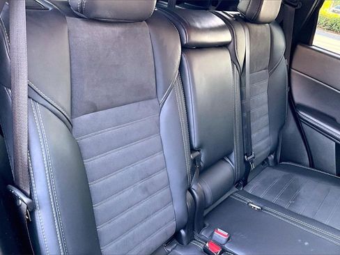 Used 2024 Mitsubishi Outlander SE image 22