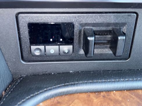 Used 2024 Nissan Armada SL RWD image 18