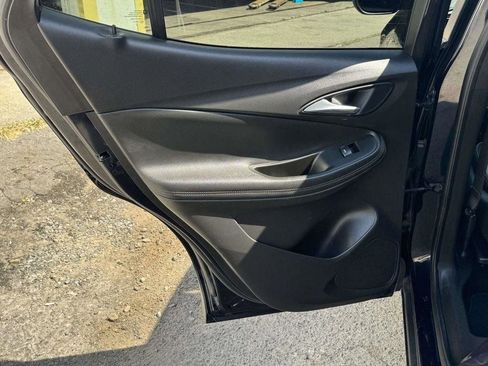 Used 2020 Buick Encore GX Select image 11