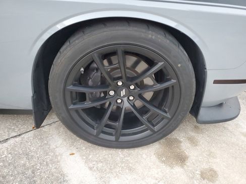 Used 2021 Dodge Challenger R/T Scat Pack w/ T/A Package image 5