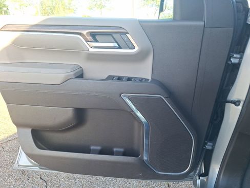 Certified 2025 Chevrolet Silverado 1500 LT image 28