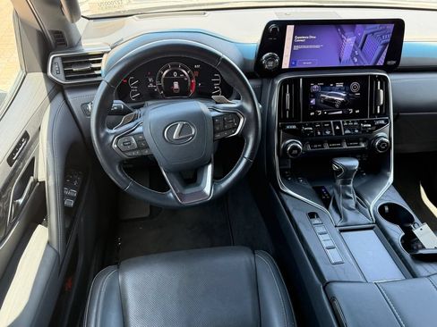 Used 2023 Lexus LX 600 4WD w/ Interior Upgrade Package image 16