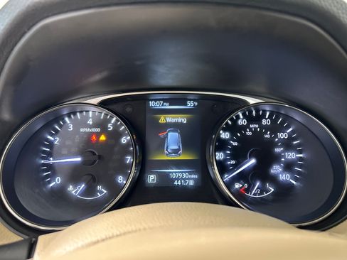 Used 2015 Nissan Rogue S AWD/4WD image 14