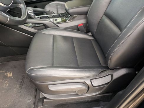 Used 2023 Kia Telluride LX image 15