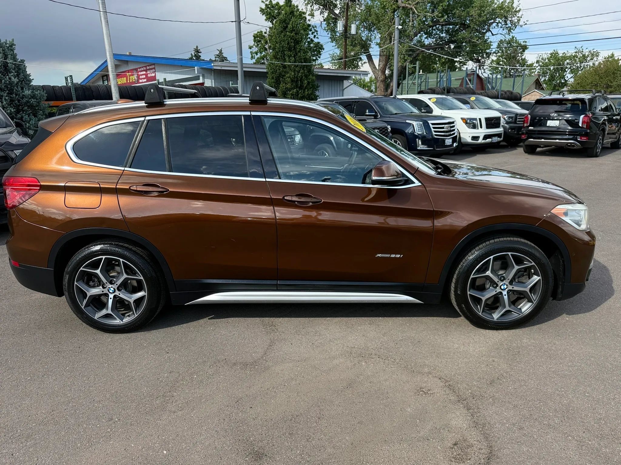 Used 2016 BMW X1 xDrive28i AWD/4WD image 11