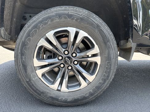 Used 2022 Chevrolet Colorado Z71 AWD/4WD image 15