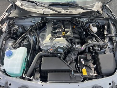 Used 2024 MAZDA MX-5 Miata Club image 29