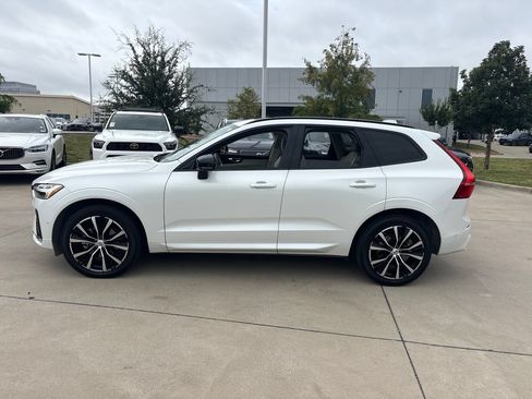 Certified 2025 Volvo XC60 B5 Plus w/ Protection Package Premier AWD/4WD image 8