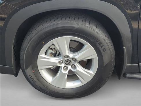 Certified 2025 Toyota Grand Highlander FWD image 28