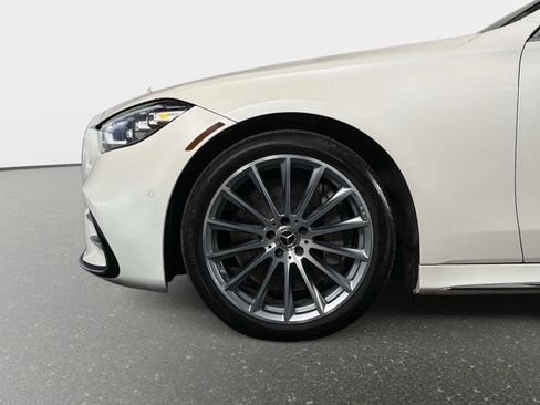 Used 2023 Mercedes-Benz S 500 4MATIC w/ AMG Line image 16