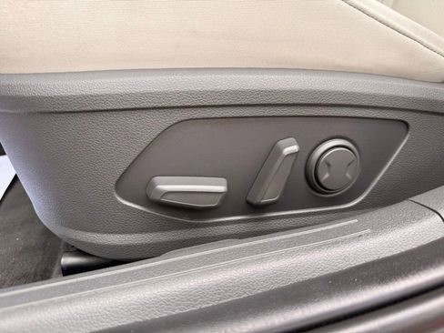 Used 2024 Hyundai Sonata SEL FWD image 11