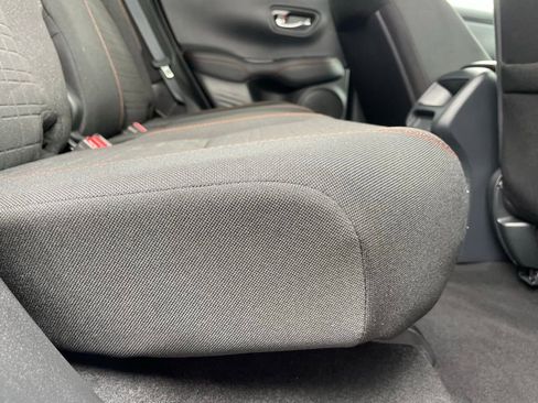 Certified 2025 Honda HR-V Sport image 34