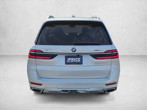 Used 2023 BMW X7 xDrive40i w/ Premium Package image 7