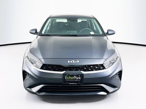 Used 2024 Kia Forte LXS image 2