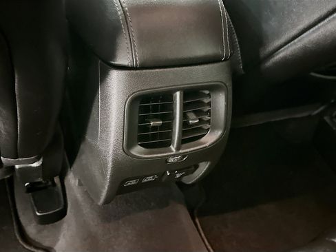 Used 2022 Jeep Cherokee Latitude Lux image 27