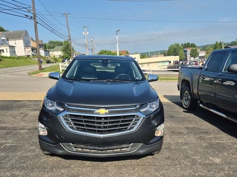 Used 2018 Chevrolet Equinox Premier AWD/4WD image 2