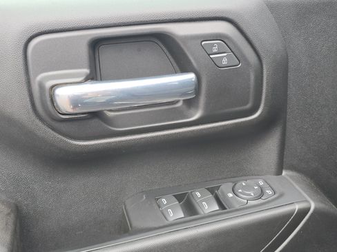 Used 2021 Chevrolet Silverado 1500 Custom Trail Boss w/ LPO, Dark Essentials Package AWD/4WD image 29
