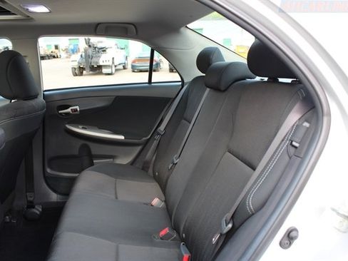 Used 2013 Toyota Corolla S w/ Premium Pkg FWD image 26