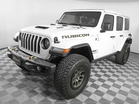 Used 2022 Jeep Wrangler Unlimited Rubicon w/ Xtreme Recon 35" Tire Package image 8