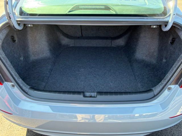 Used 2022 Honda Accord Sport image 19