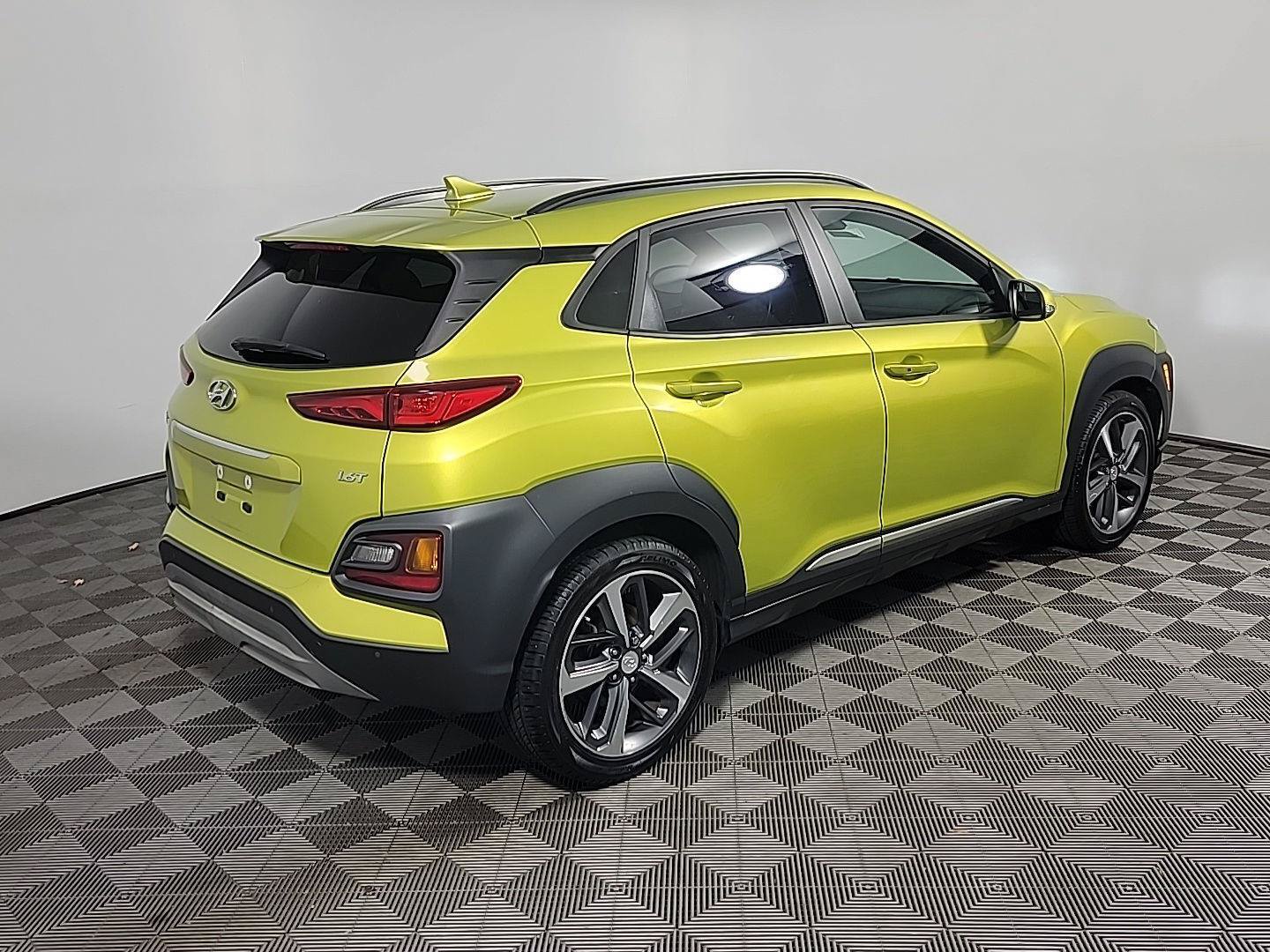 Used 2020 Hyundai Kona Ultimate FWD image 4