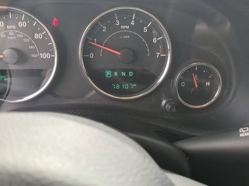 Used 2018 Jeep Wrangler Sport AWD/4WD image 23