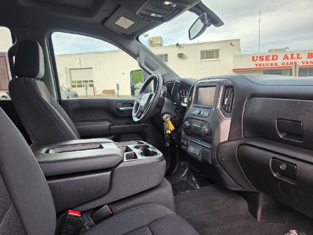Used 2021 Chevrolet Silverado 2500 Custom w/ Custom Value Package AWD/4WD image 11