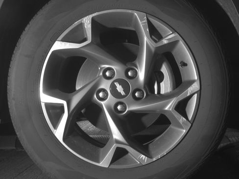 Used 2025 Chevrolet Trax LT w/ LT Convenience Package FWD image 13