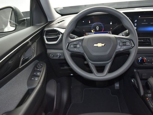 New 2025 Chevrolet TrailBlazer LS w/ LS Convenience Package image 29