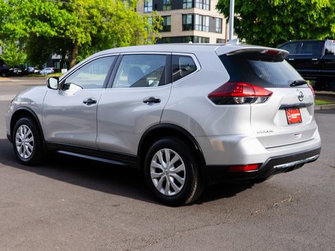 Used 2020 Nissan Rogue S AWD/4WD image 4