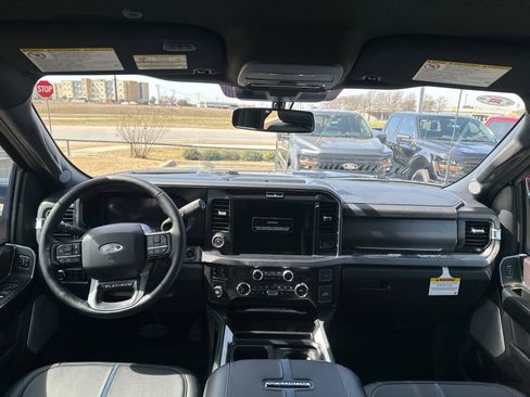 New 2026 Ford F450 Platinum image 17