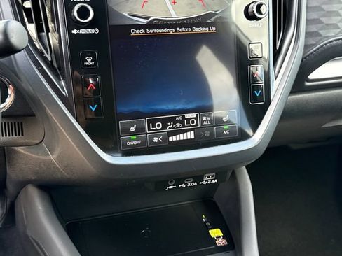 Used 2025 Subaru Forester Premium AWD/4WD image 15